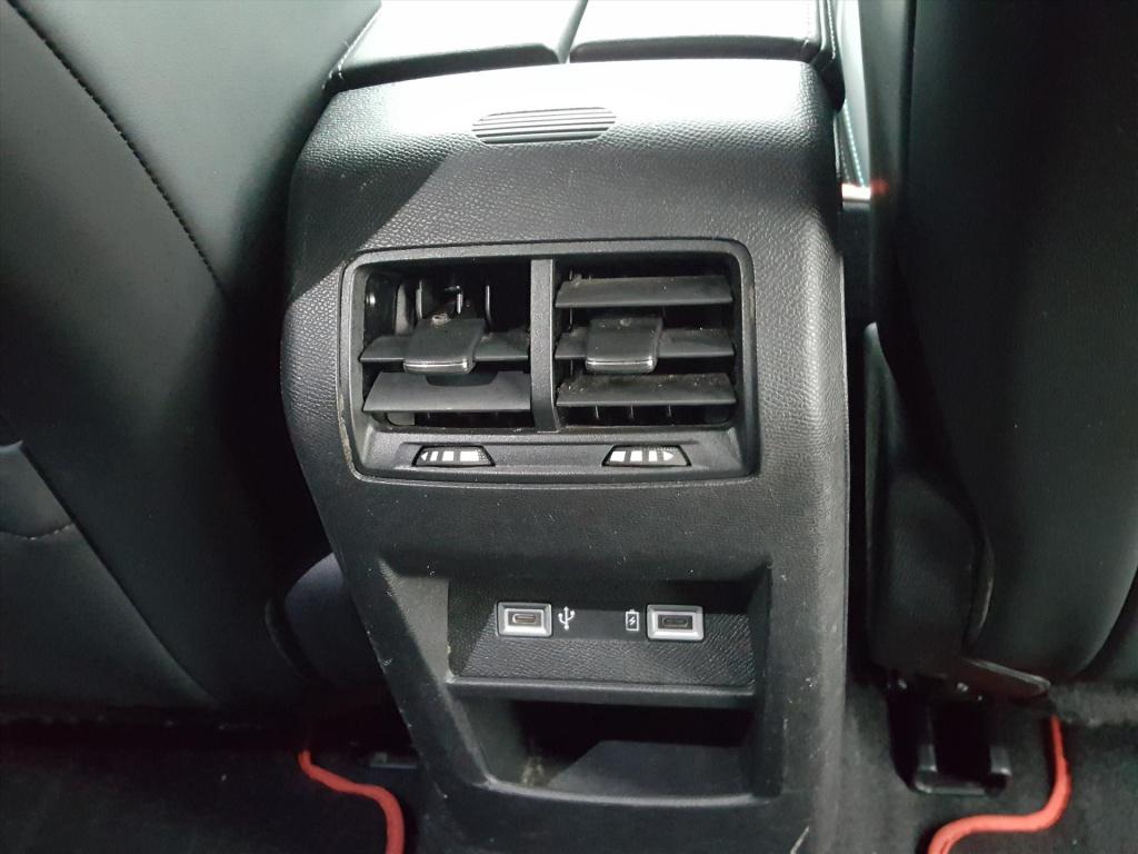 Peugeot 308 sw 1.2 puretech 130pk allure pack business 2d cockpit | apple c