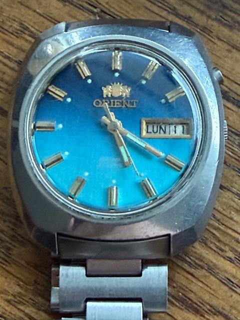 Horloge in goede staat en automaat.