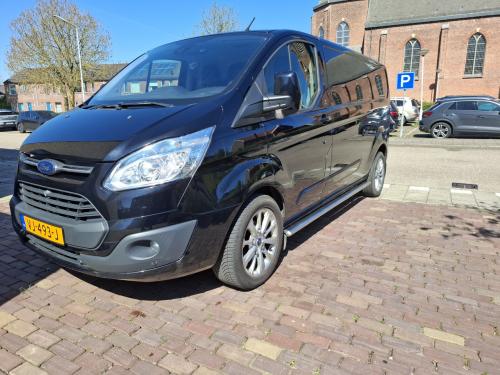 Ford Transit Custom Champions Edition