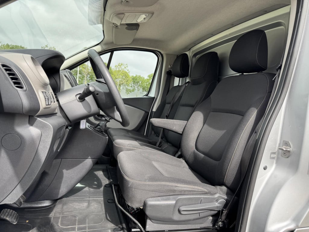 Nissan Nv300 1.6 dci 120 l2h1 acenta 3-persoons | trekhaak | laadruimte pak