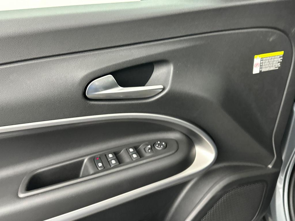 Jeep Avenger summit 54 kwh | camera | navigatie | warmtepomp | stoelverwarm