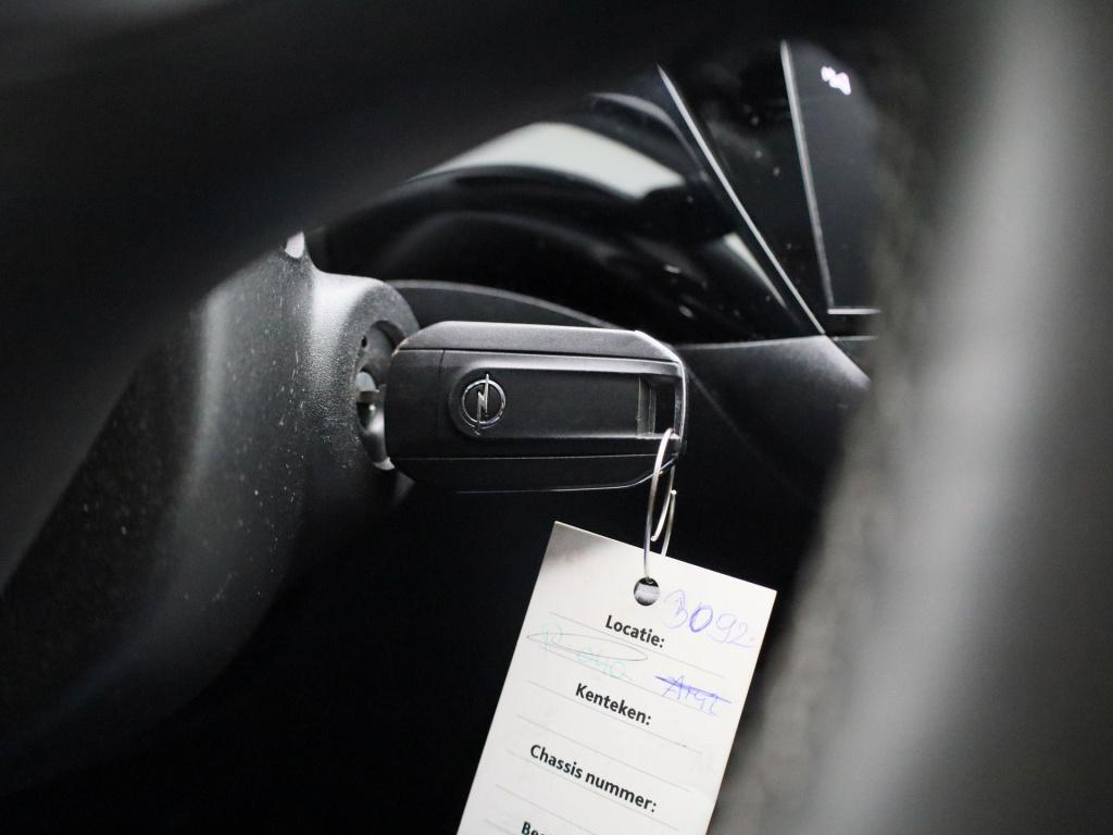Opel Corsa 1.2 level 3 | apple carplay / android auto | virtual cockpit | d