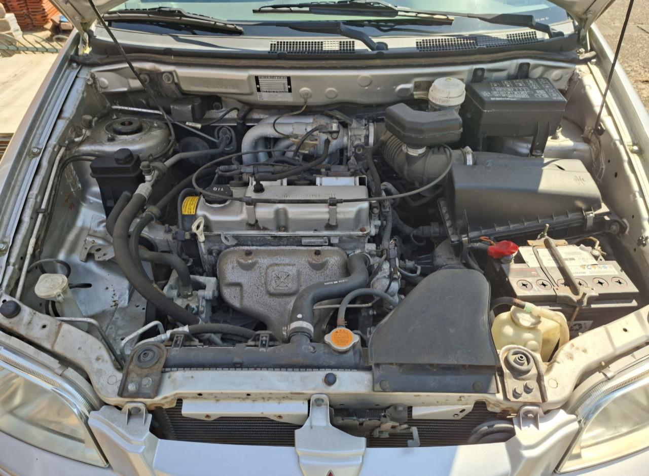 Mitsubishi space staar 1.6 ( 1ste eigenaar )