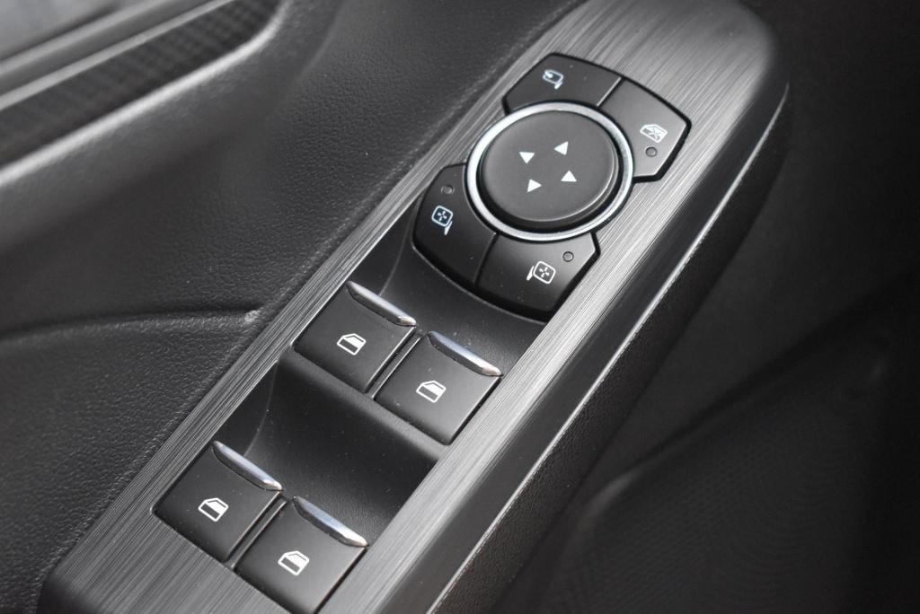 Ford Kuga 2.5 phev st-line | elektrisch wegklapbare trekhaak | climate cont