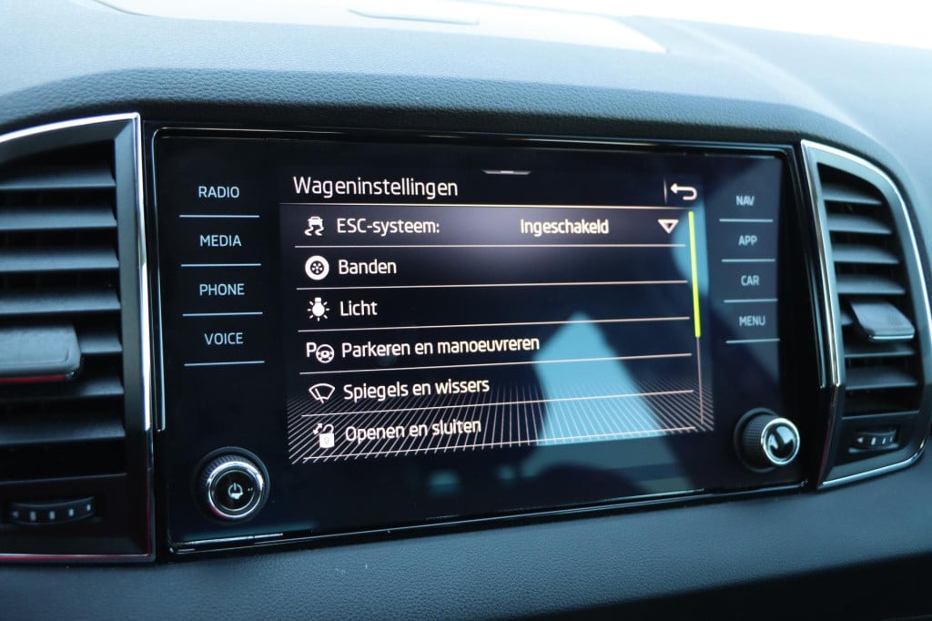 Skoda Karoq 1.5 tsi act style 150pk dsg7