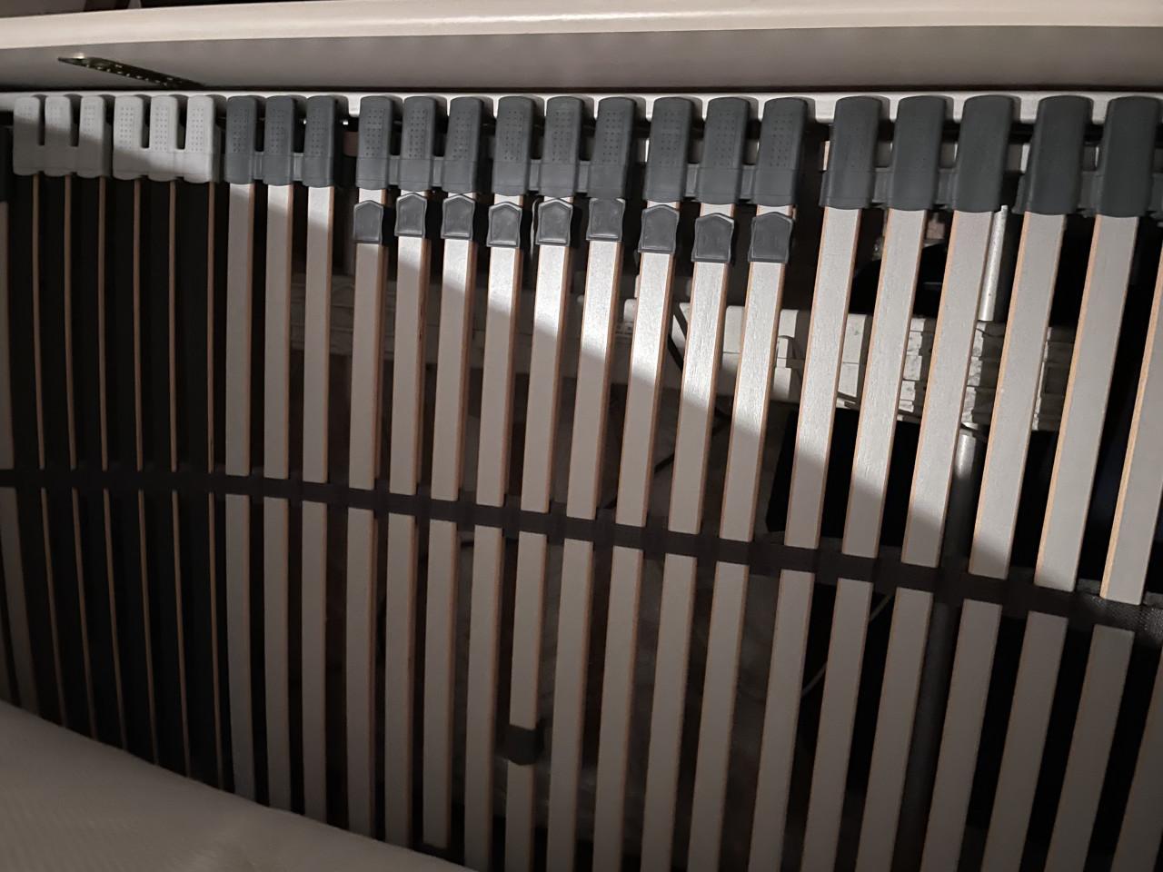 2 x elektrisch verstelbare lattenbodem