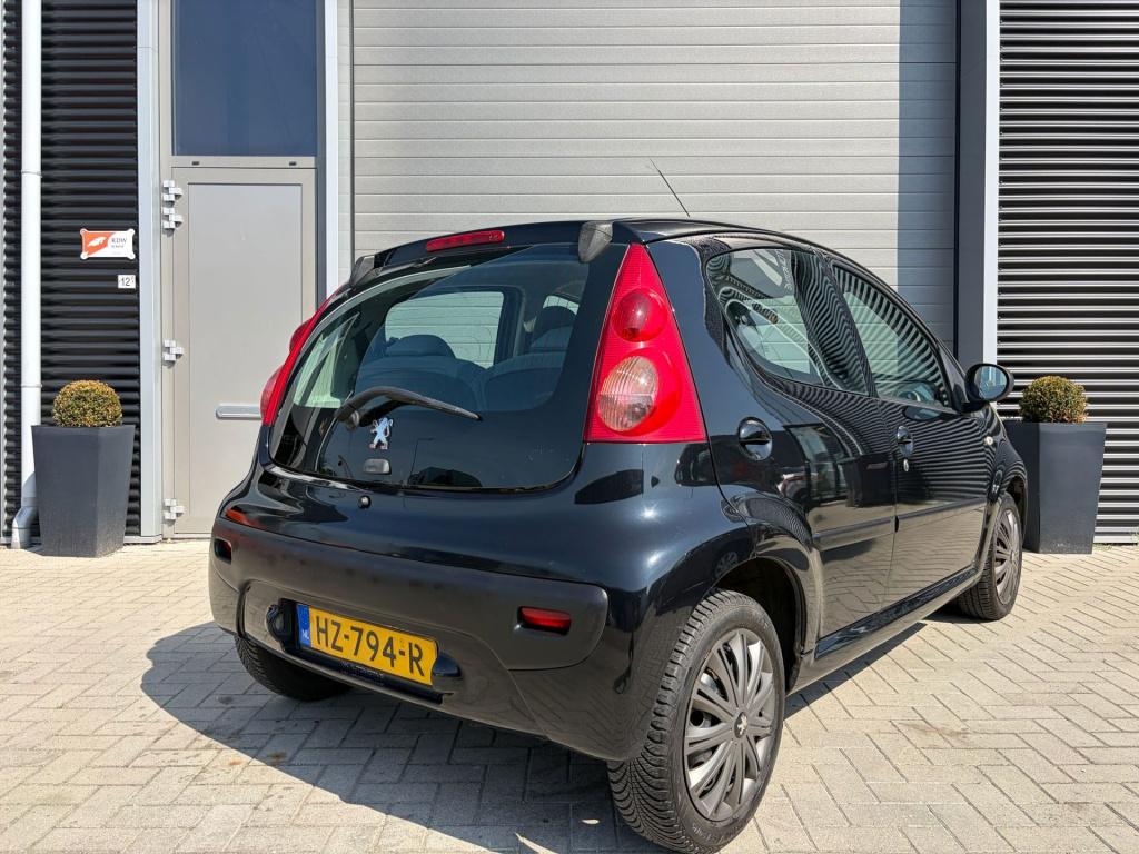 Peugeot 107 1.0-12v xr/airco/5 deurs/metallic/leuke auto/
