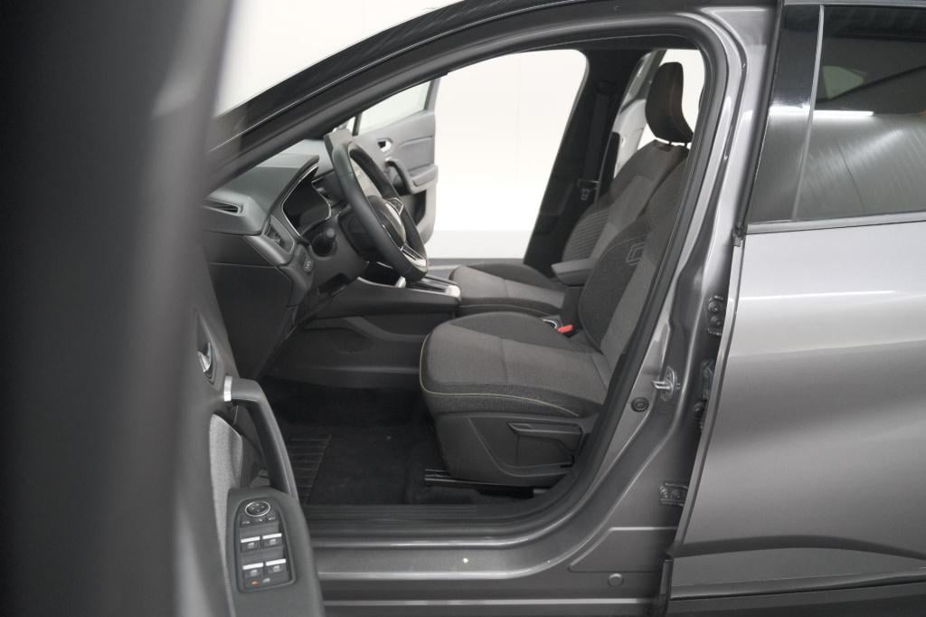 Renault Captur 1.6 e-tech full hybrid 145 techno | camera | navigatie | app