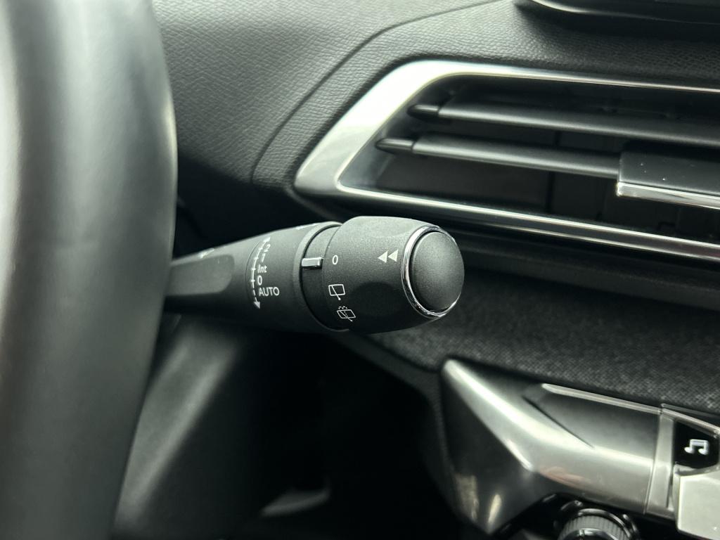 Peugeot 3008 130 pk blue lease allure | rijklaar | trekhaak | elektrische a