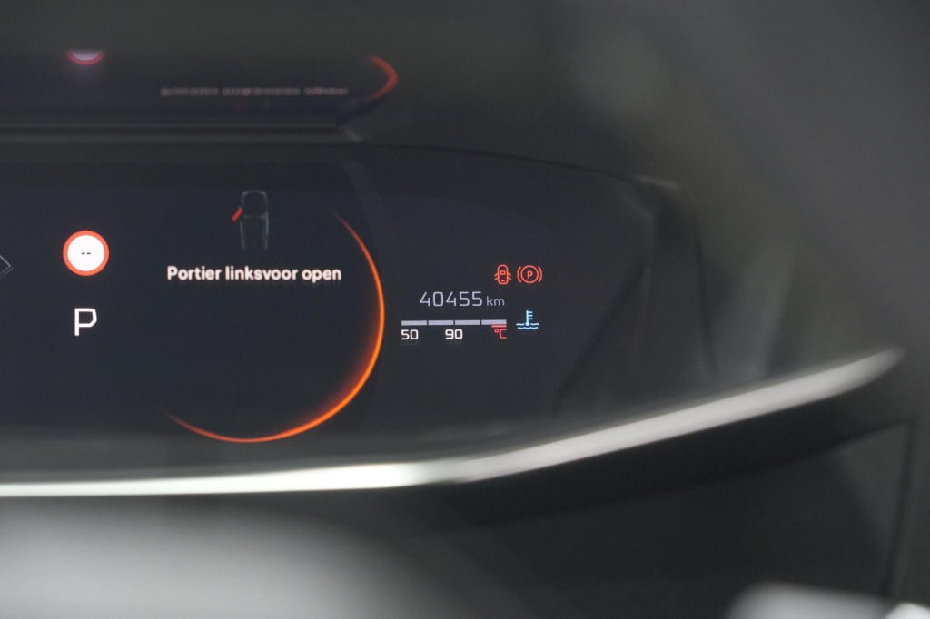 Peugeot 2008 puretech 130 eat8 gt | 360 camera | adaptieve cruise control |