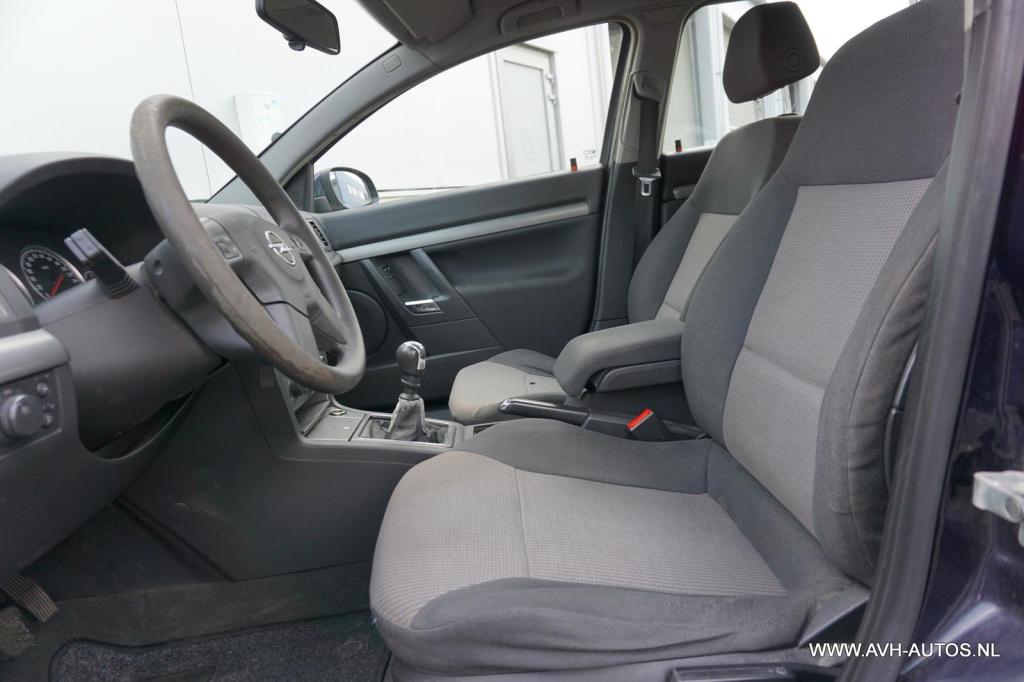 Opel Vectra wagon 1.8-16v comfort
