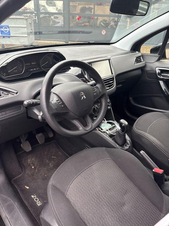 Peugeot 208 1.2 82pk 5d blue lion navigatie | apple carplay & android auto 