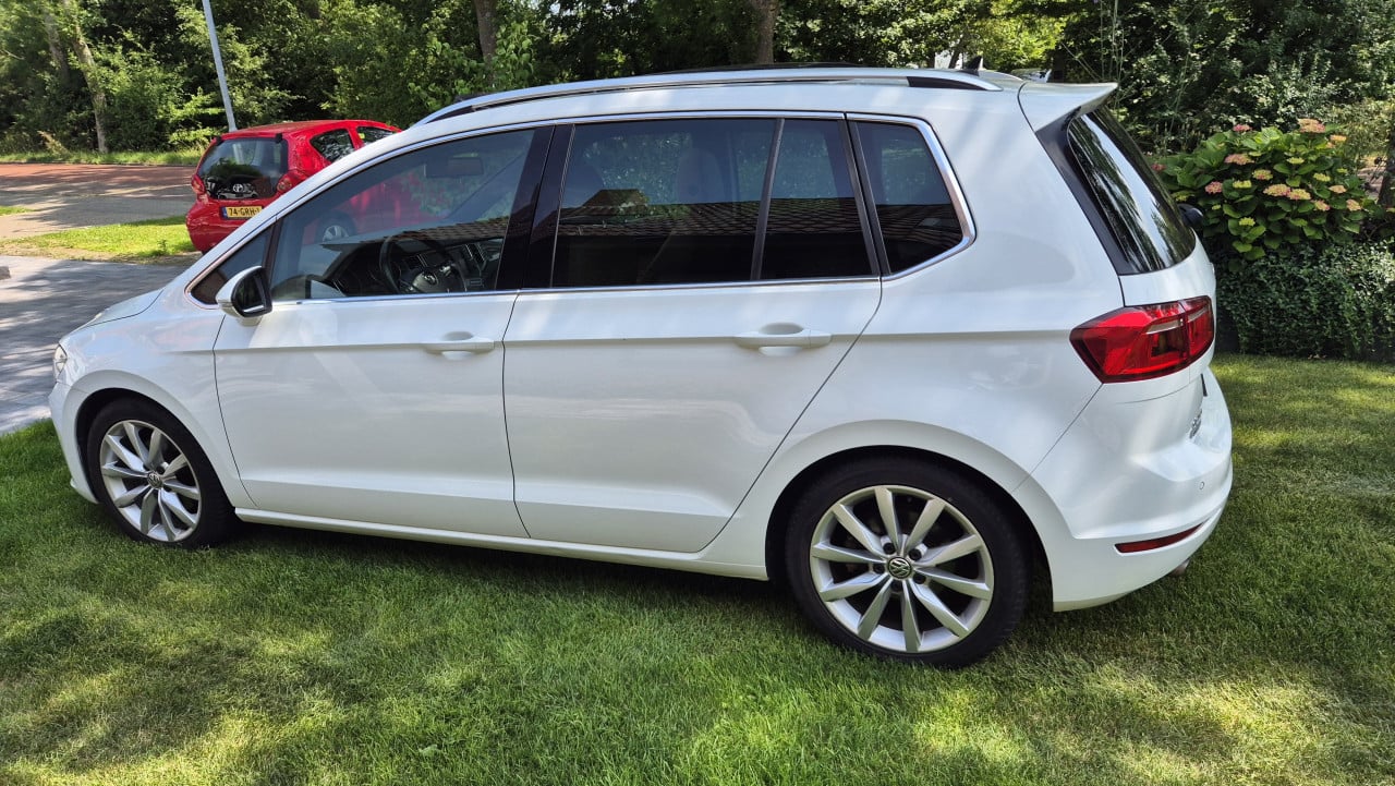 Te koop VW Golf Sportsvan 1,4 l 125pk, 2015.