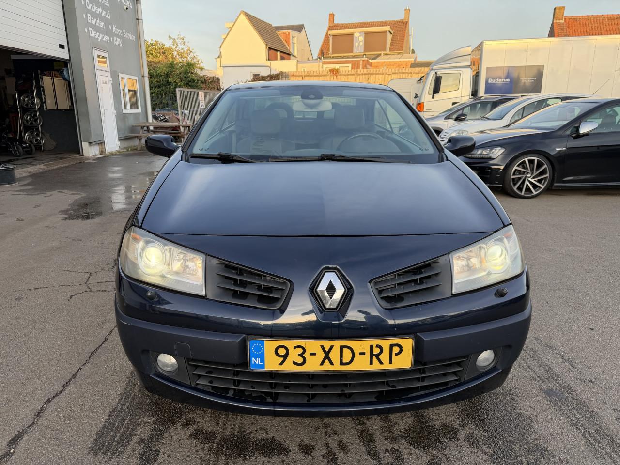Renault Megane Coupe-Cabriolet 1.6-16V Tech Line NAP AUTOMAAT ! ! !