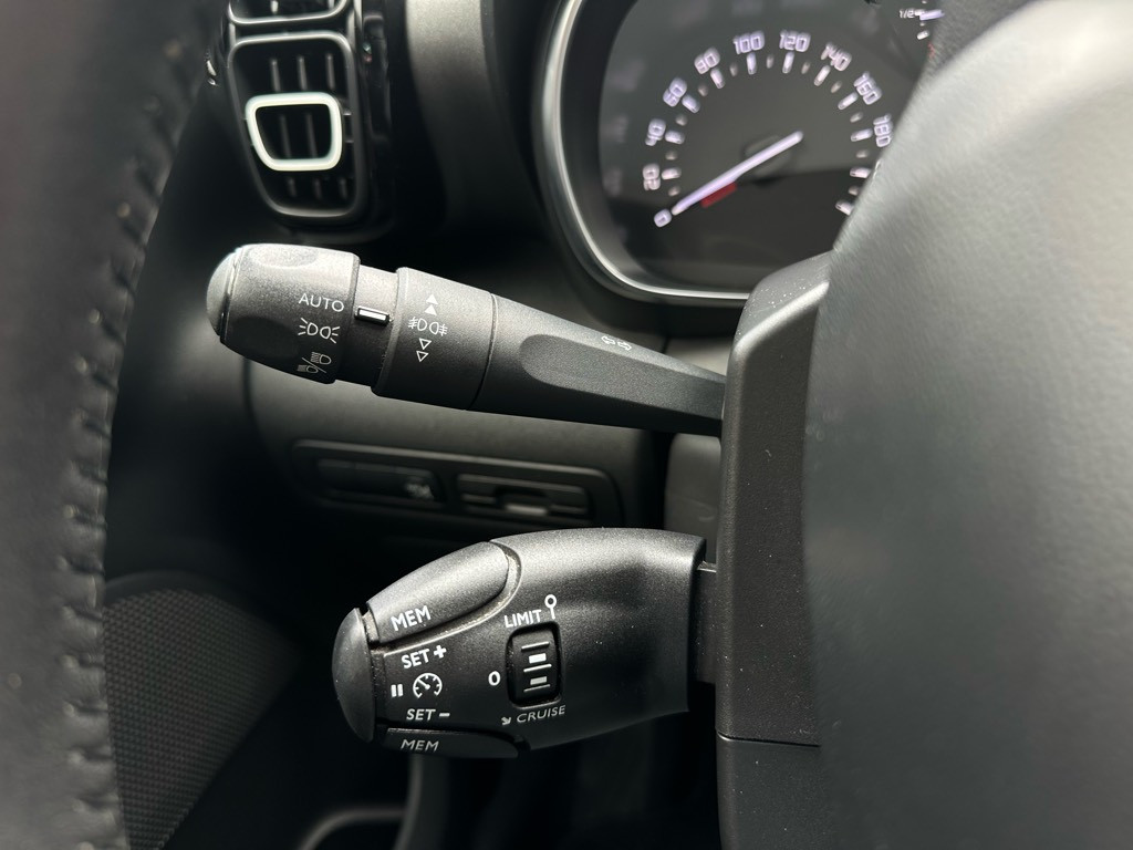 Citroen C3 Aircross 1.2 puretech feel // nieuwe distributie & grote beurt /