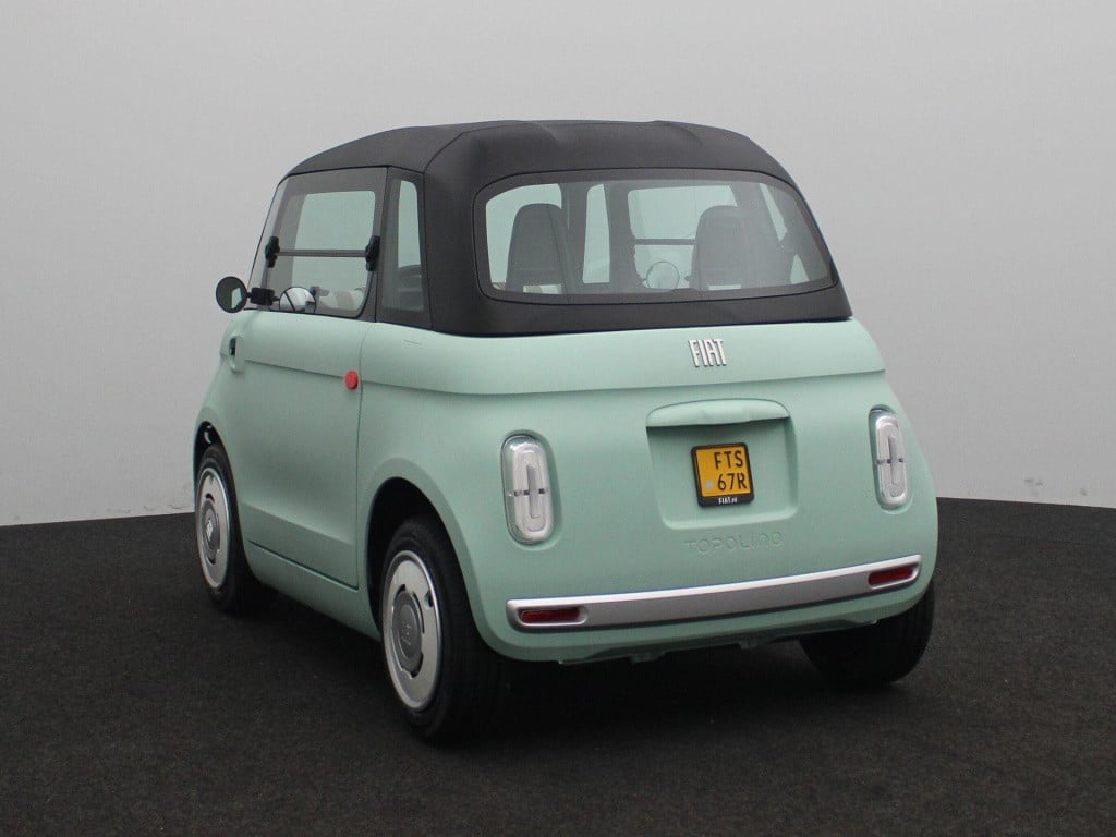 Fiat Topolino | led verlichting | panorama dak | smartphone houder | gratis