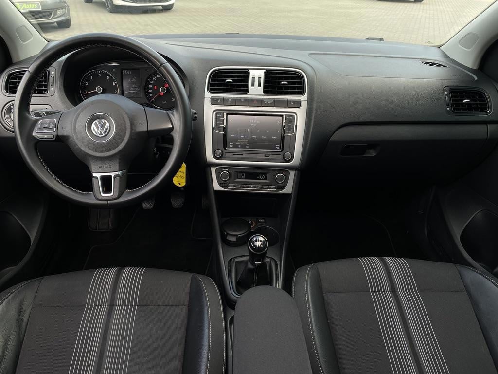 Volkswagen Polo 1.2 tsi match * panoramadak * cruise control * carplay