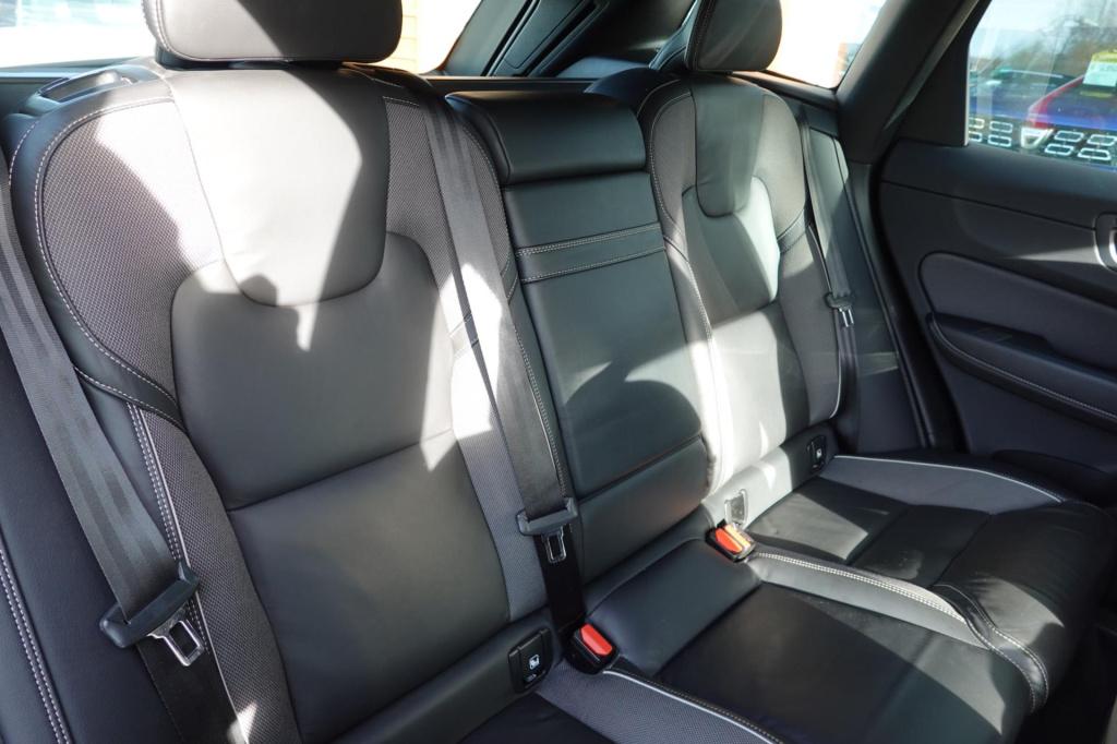 Volvo XC60 2.0 b5 r-design