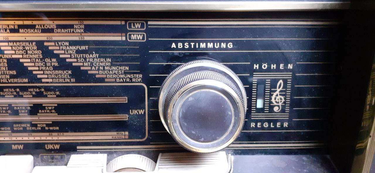 Radio vintage met pick up pepertum ebner merk greatz 428