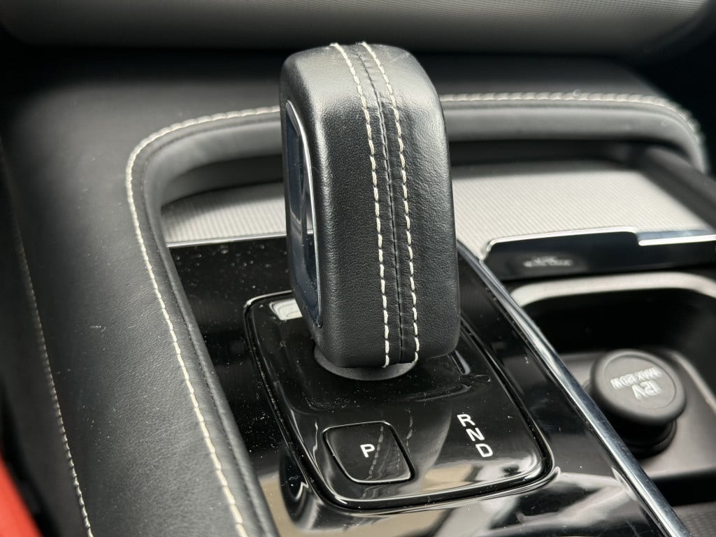 Volvo XC90 t8 390pk recharge r-design| panodak| adap.cruise| trekhaak| 360c