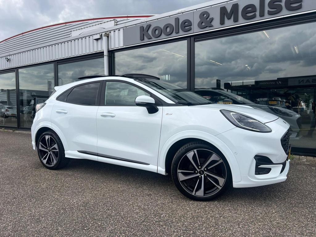 Ford Puma 1.0i ecoboost hybrid 155pk st-line x , panodak , 19inch , winterp