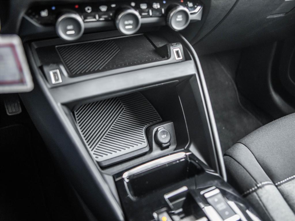 Citroen C4 1.2 puretech 130pk feel automaat | navigatie | stoelverwarming |