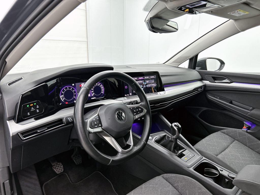 Volkswagen Golf 1.0 tsi life | navigatie | apple carplay / android auto | s