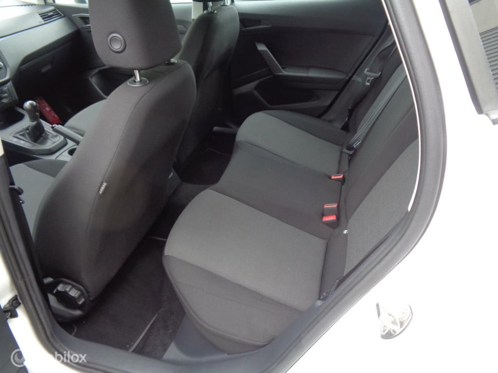 Seat Ibiza 1.0 mpi reference/airco/cruise controle/pdc/carplay/1st eig/slec