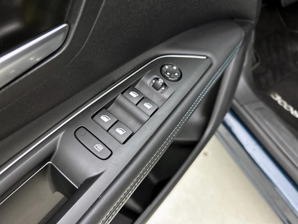 Peugeot 3008 plug-in hybrid 225pk automaat allure | rijklaar | camera | sto