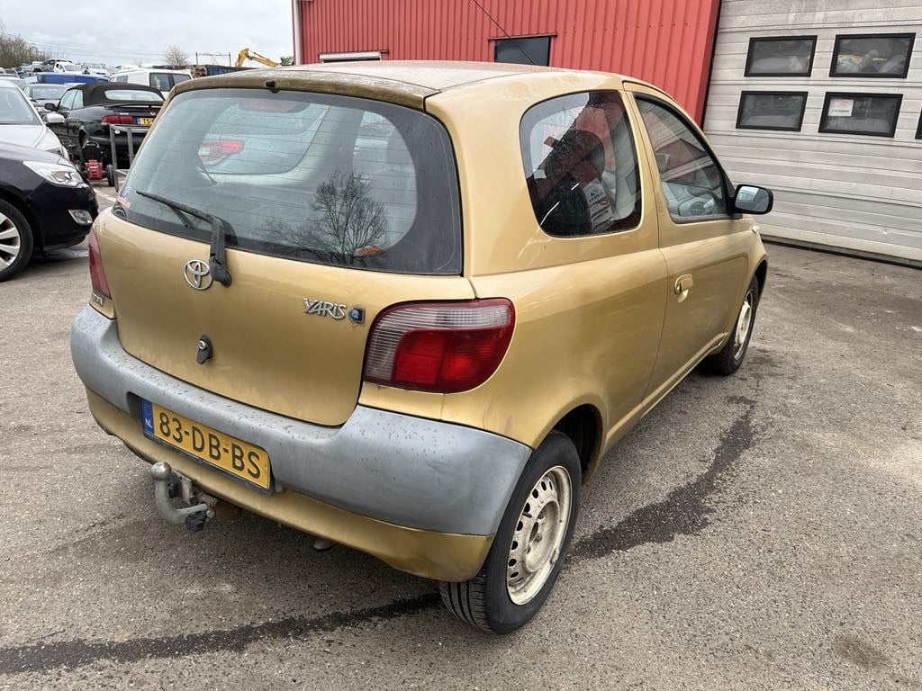 Toyota Yaris 1.0-16v vvt-i terra