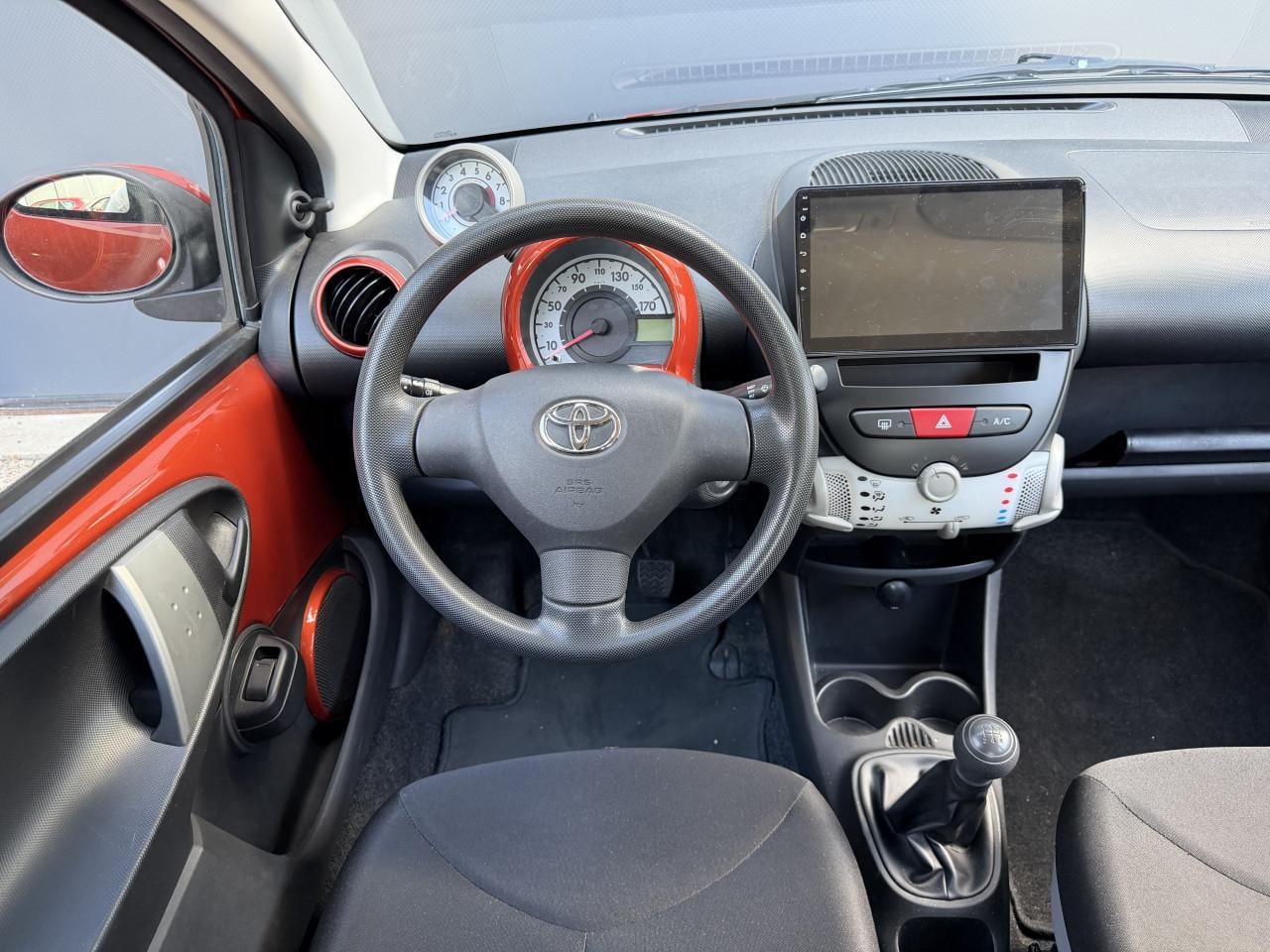 Toyota Aygo 1.0 12V Vvt-i 5DRS 2013 Dynamic Orange Airco Apk