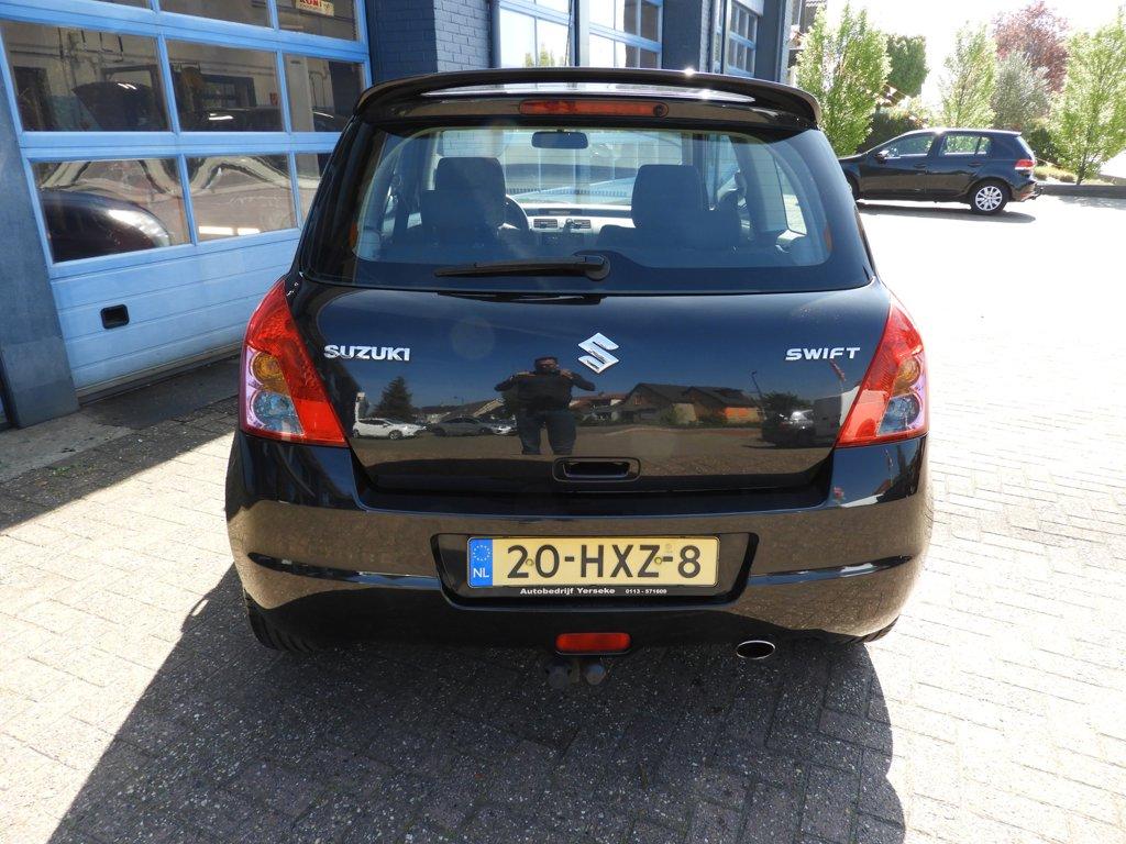 Suzuki Swift 1.3 comfort