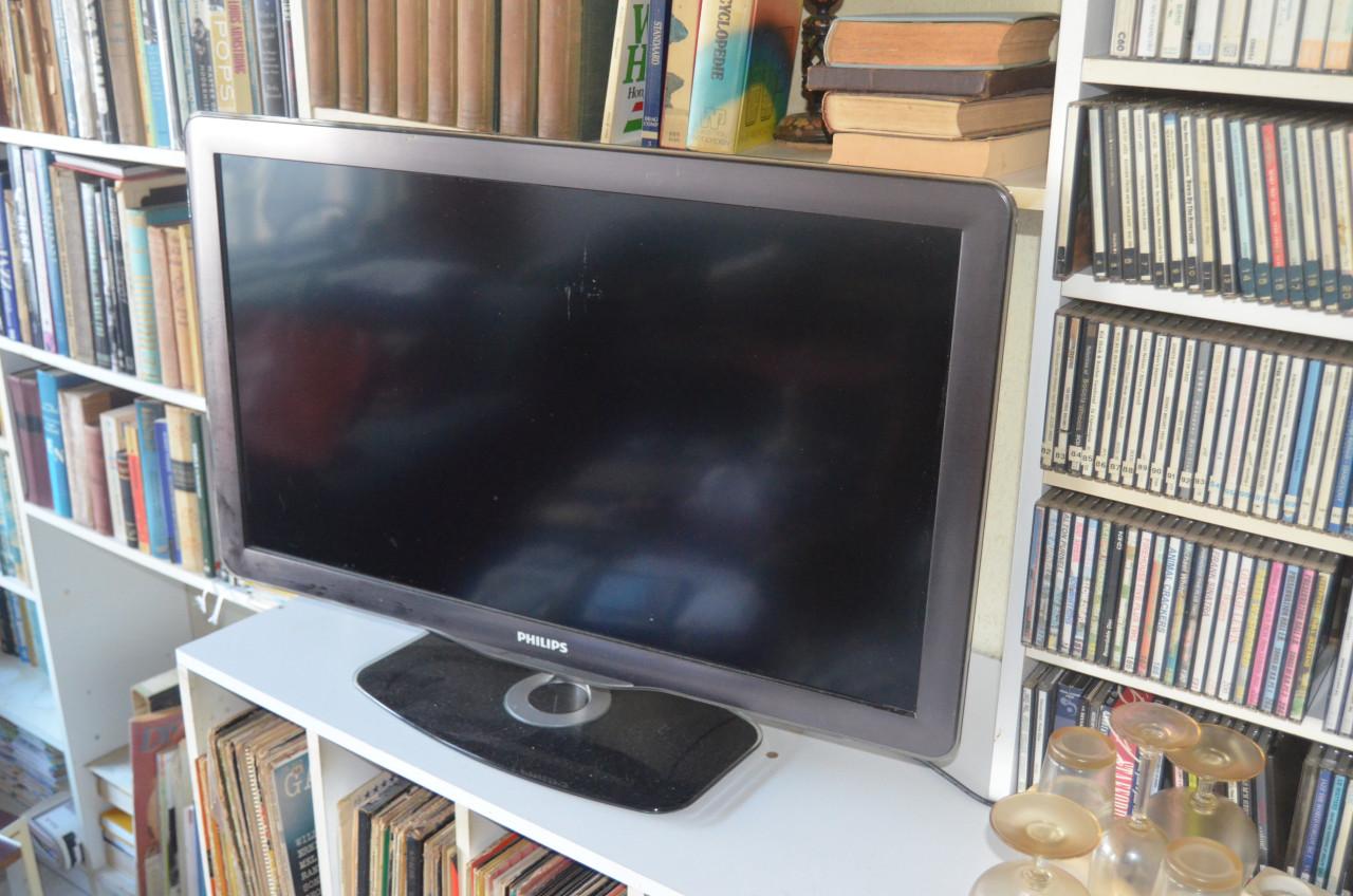 Philips LED Ambilight Spectra 2 TV