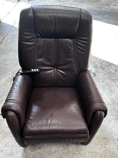 Leren elektrische relaxfauteuil – bruin – met afstandsbediening