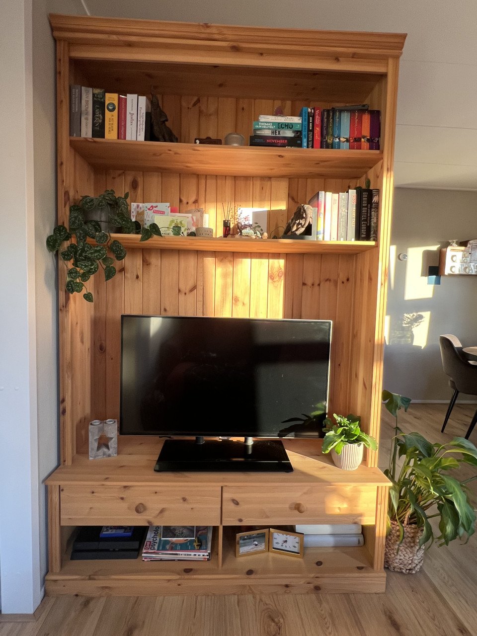 Grenen TV-meubel/boekenkast