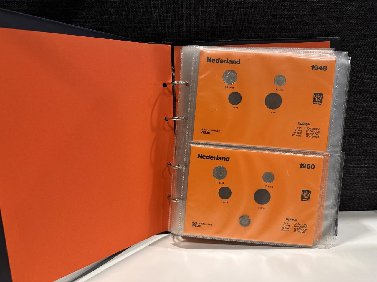 Compleet album Juliana 1 (1948-1966) incl. zilver