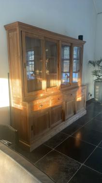 Grote teakhouten buffet kast