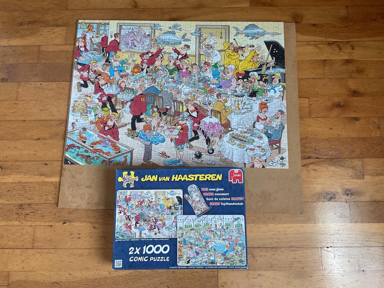 Jan van Haasteren puzzel 2 x 1000 stukjes compleet € 13