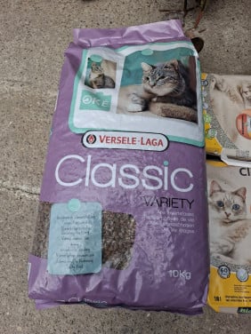 Weekaanbieding: 10 kg kattenbrokken voor slechts €15,-