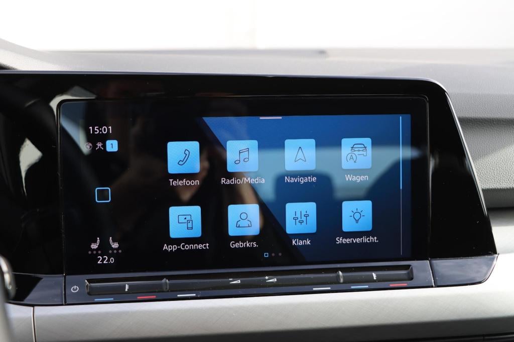 Volkswagen Golf 1.5 tsi life 130pk