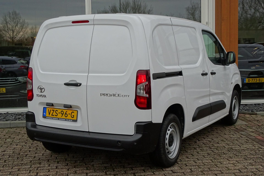 Toyota Proace city 1.2 turbo cool comfort