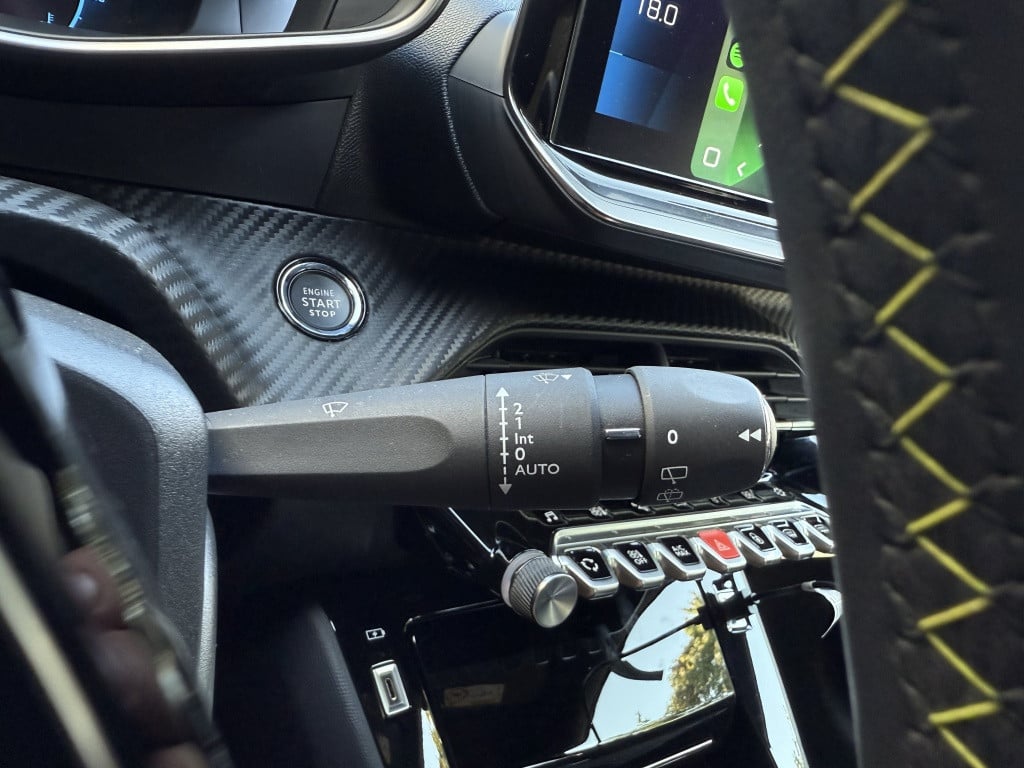 Peugeot 208 1.2 puretech gt