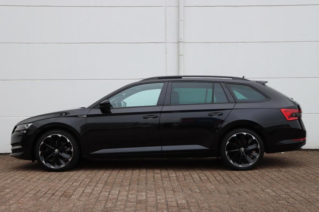 Skoda Superb combi 1.4 tsi iv sportline business 218pk dsg6