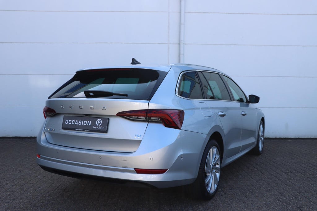 Skoda Octavia combi 1.4 tsi iv phev business edition 204pk dsg6