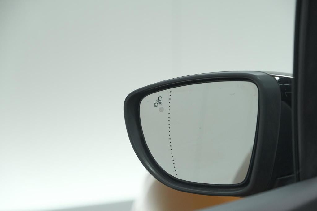 Renault Captur tce 90 intens | camera | dodehoekdetectie | navigatie | park