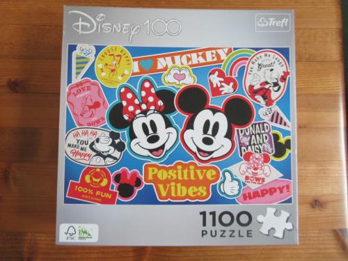 Mooie volledige Disney puzzel van 1100 stukjes, zo goed als nieuw
