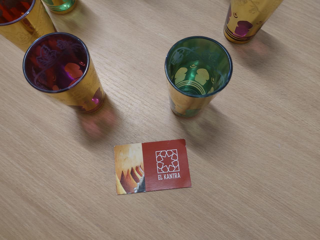 Theekan/theeset El kantra