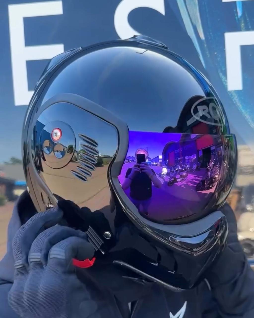 ROOF BOXER HELM S NIEUW