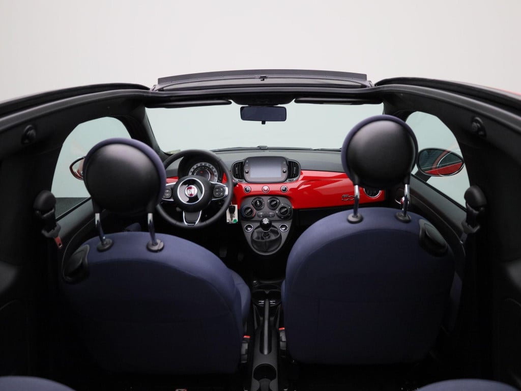 Fiat 500 C 1.0 hybrid club | cabrio | parkeer sensoren | dab | airco | crui