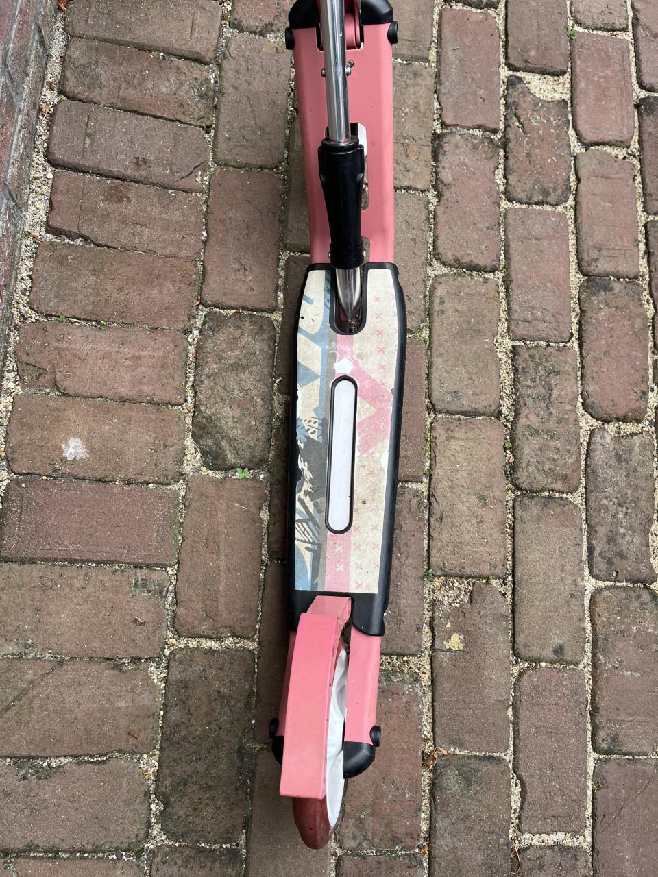 Roze step voor kinderen